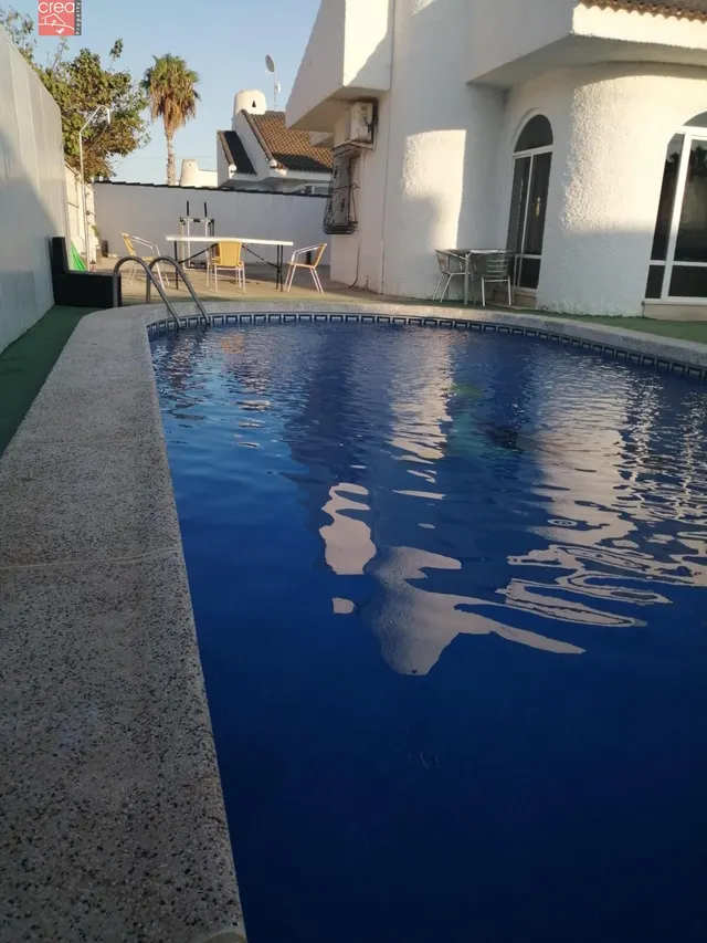 SE VENDE CHALET EN LOS NAREJOS CON DOS habitaciones, UN ASEO Y TERRAZA EXTERIOR — 6