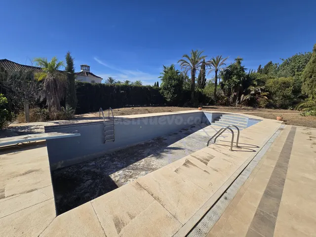 Chalet 6 habitaciones 450m² en venta - Marbella - foto 2