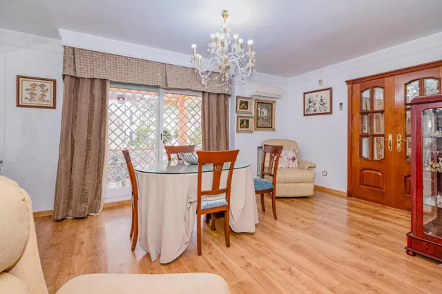 Espectacular casa en bola de oro — 7