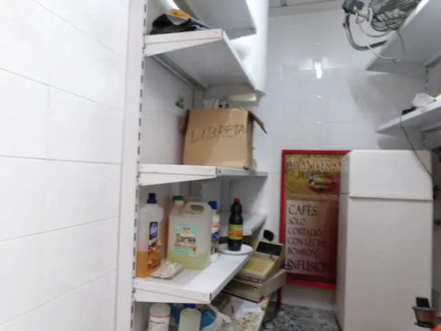 ¿LO TUYO ES LA HOSTELERÍA..?, ESTE ES TU LOCAL - POSIBILIDAD DE OPCIÓN COMPRA — 38
