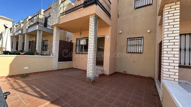 Casa 2 habitaciones 90m² en venta - Urbanización Perla del M - foto 2