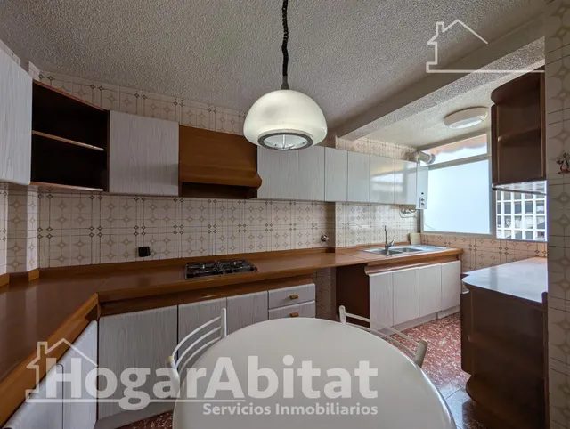 ACOGEDOR ÁTICO CON ASCENSOR JUNTO AV. DE ALCOY — 6