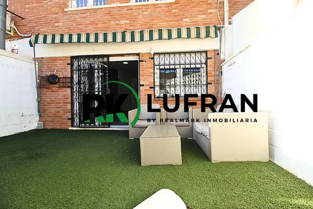 CHALET PAREADO EN SAX (ALICANTE) CON GARAJE Y PATIO — 25