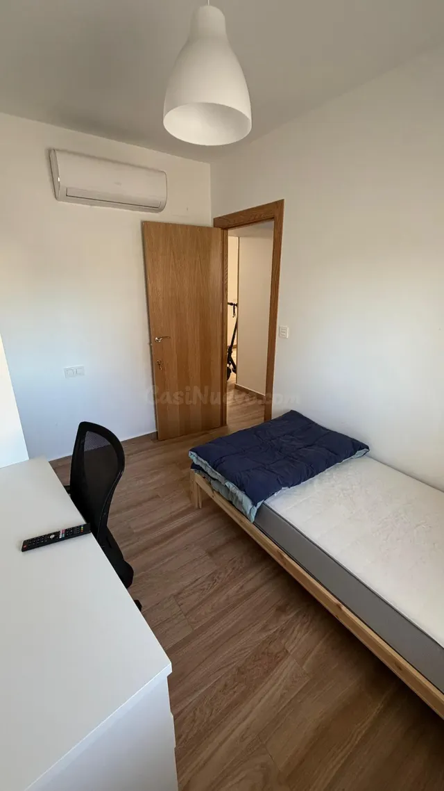 HAB BAÑO PROPIO CHICO ESTUDIANTE WIFI INCLUIDO - foto 3
