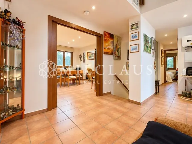 Casa o chalet independiente en venta en calle Mura, Talamanca — 7