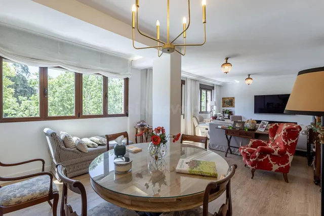 Residencia señorial reformada en la emblemática Carrera de l - foto 3