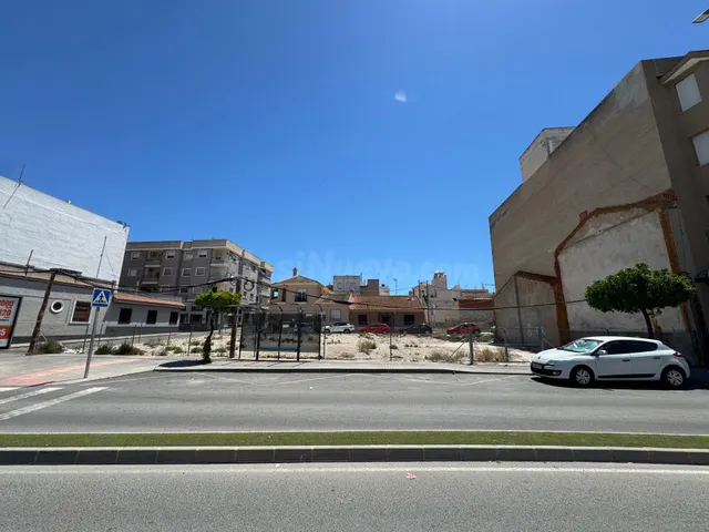 SOLAR URBANO EDIFICABLE EN BIGASTRO CENTRO - foto 4