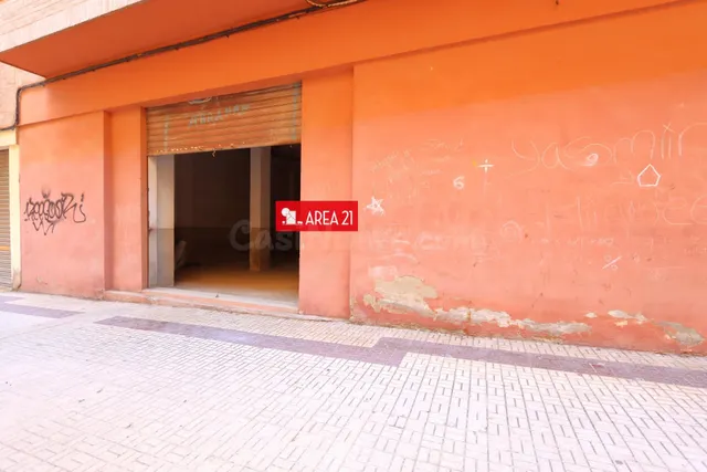 LOCAL COMERCIAL EN VENTA EN PATERNA CENTRO - foto 3