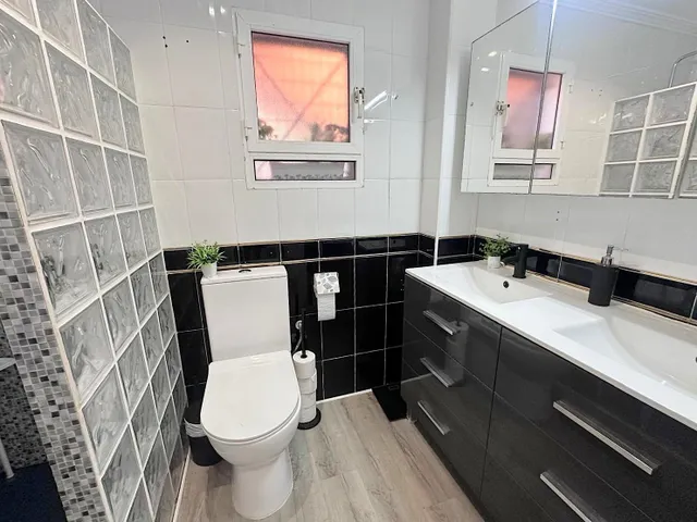 Se vende bonito adosado de 3 dormitorios 2 baños — 13