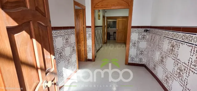 CASA EN VENTA EN VÉLEZ-MÁLAGA