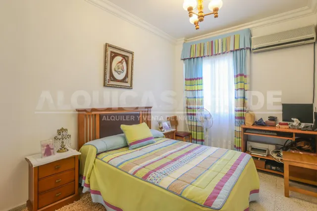 ¡Gran Oportunidad de Inversión! Parcela urbana de 2.400 m2 segregable en 3 parcelas de 800 m2 con chalet existente en Urb. Santa Genoveva — 21