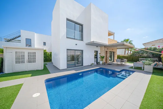 Villa 3 habitaciones 136m² en venta - Centro de la Ciudad Qu