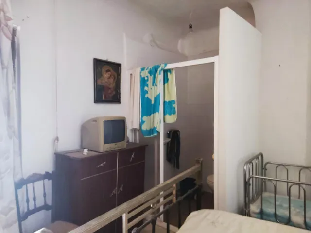 VIVIENDA EN SALERES  ( EL VALLE). — 16