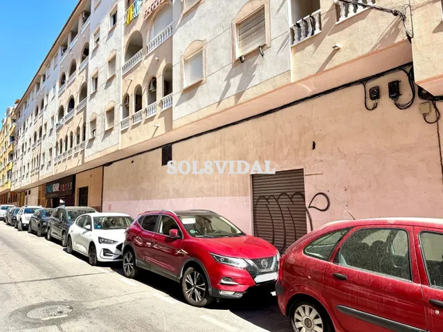 El local MÁS GRANDE del centro de Torrevieja — 13