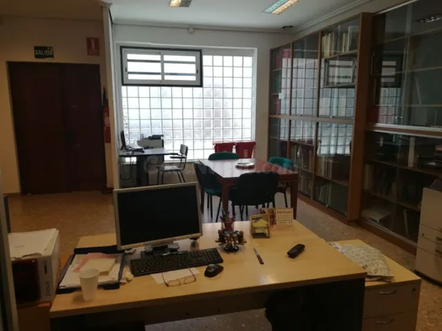 Local comercial 250m² en venta - Campanar - foto 2