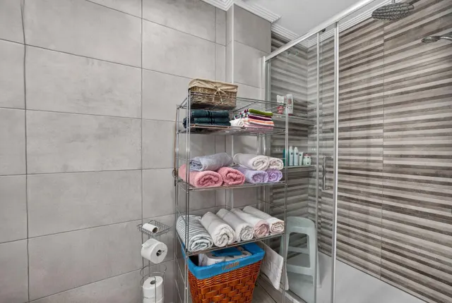 Villas Don Sancho V – Coqueto apartamento en planta baja con jardín, terrazas y piscina comunitaria. 2 dormitorios — 18