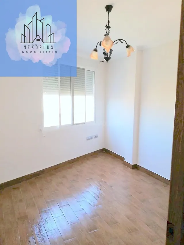 Vivienda en venta cuarto sin ascensor en Silla alquilada - foto 5