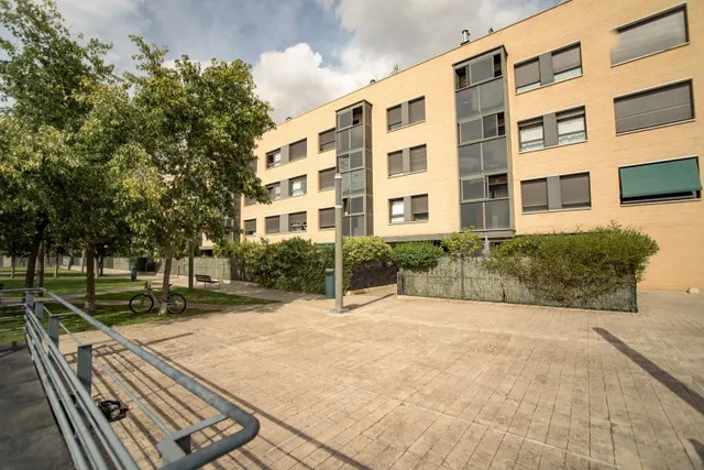 Piso en C/ Santos  A. Ochandategui 17, Buztintxuri, Pamplona — 38