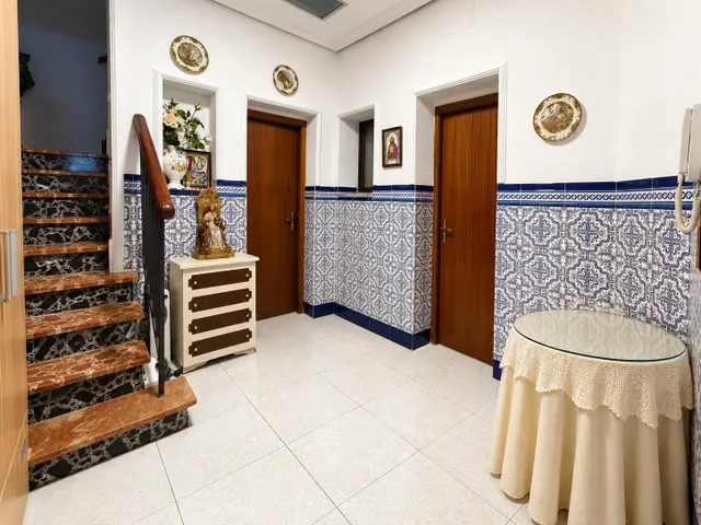 ¡¡ casa de tres plantas en san lorenzo !! — 7