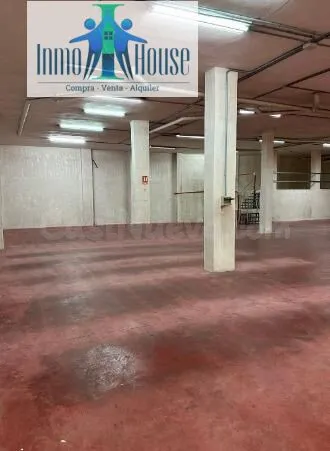 SE VENDE LOCAL ZONA INDUSTRIA — 3