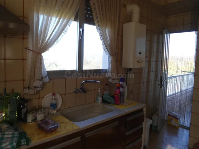 MAGÑIFICO CHALET EN BENAFER, EN EL CENTRO DEL PUEBLO. — 5