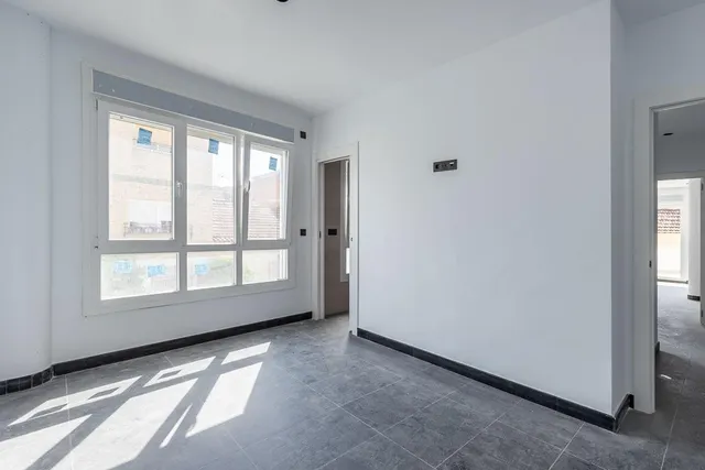 Edificio de nueva construcción en Churriana — 6