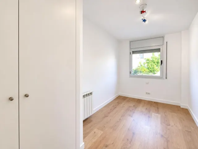 NUEVO PRECIO · Piso en el centro de Alella con terraza al sur, piscina, parking y trastero — 15