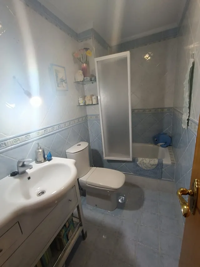 SE VENDE PISO EN ZONA NORTE — 34