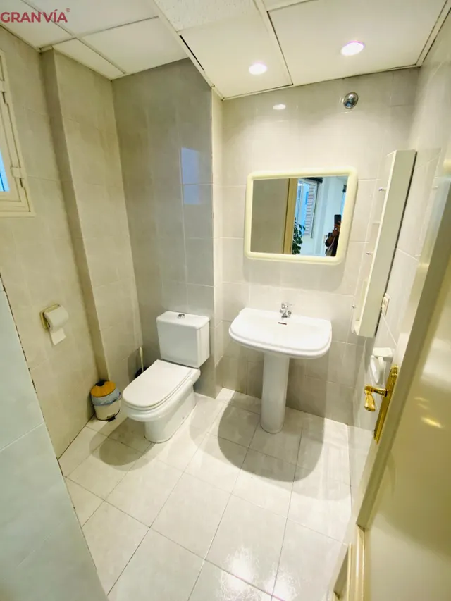 Oficina en venta en Logroño — 9