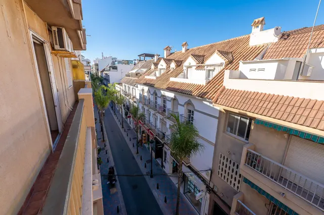 Piso con gran terraza de 29 m2 en segunda línea de playa – Fuengirola — 10