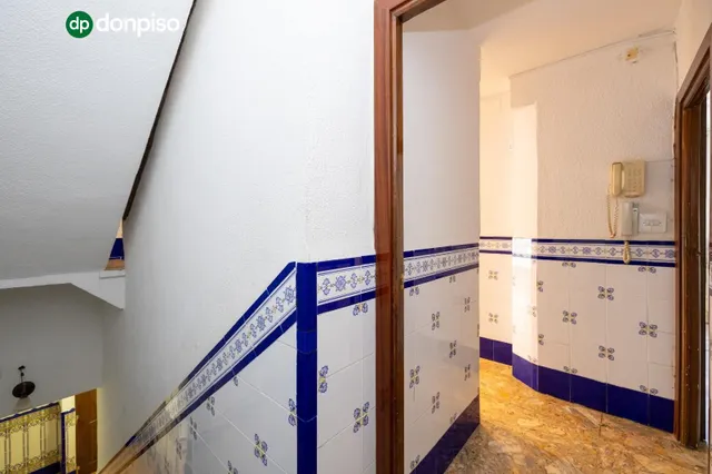 Edificio con gran potencial de desarrollo residencial en Zaidín – Granada — 8