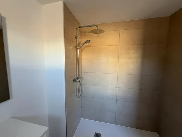 Vivienda moderna en urbanización privada Mijas con vistas al mar — 30