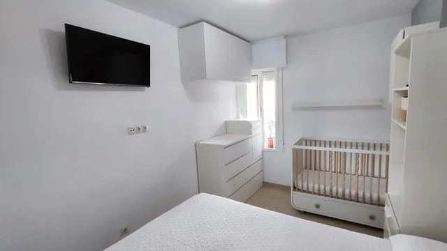 Apartamento reformado con piscinas comunitarias en Benalmádena — 11