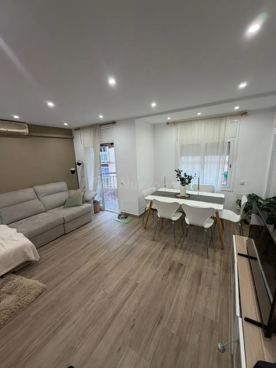 BONITO PISO EN VENTA PARA ENTRAR A VIVIR EN SANT JOAN DESPI