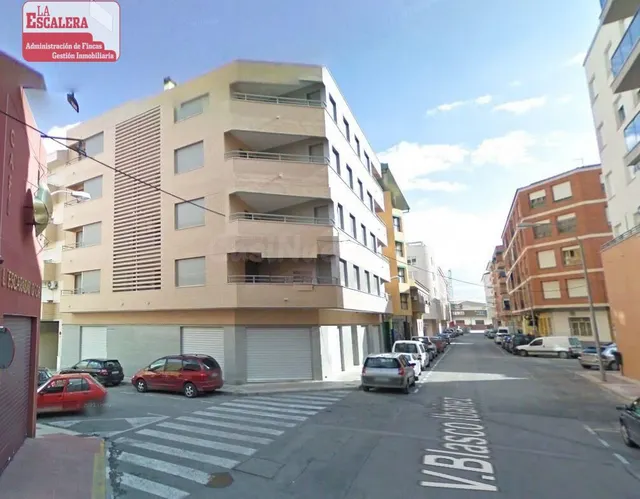 Local comercial 84m2
