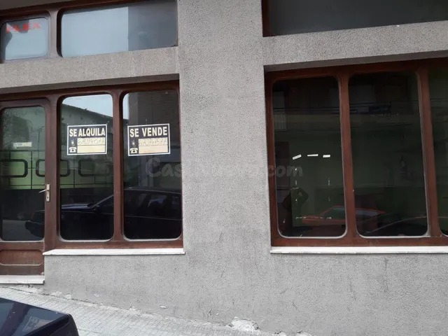 SE VENDE LOCAL COMERCIAL EN LA ZONA DEL CALAVERÓN - foto 3