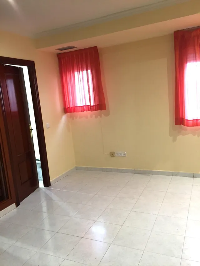 TRES VIVIENDAS EN VENTA — 8