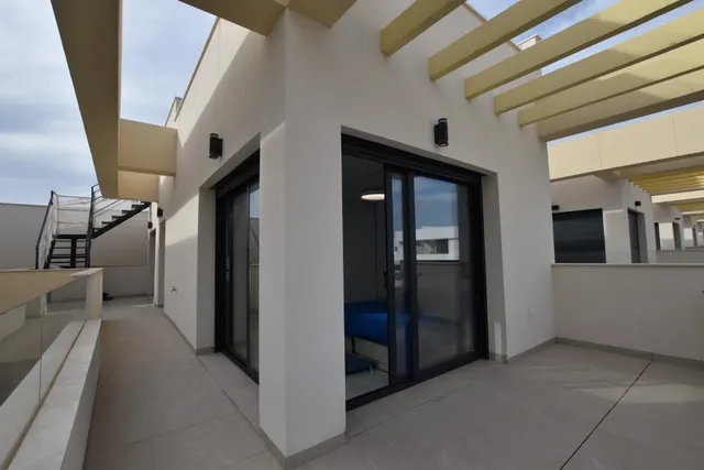 Villa 3 habitaciones 108m² en venta - Costa blanca sur — 28