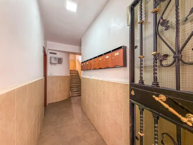Acogedor piso para entrar a vivir cerca del pts. — 23