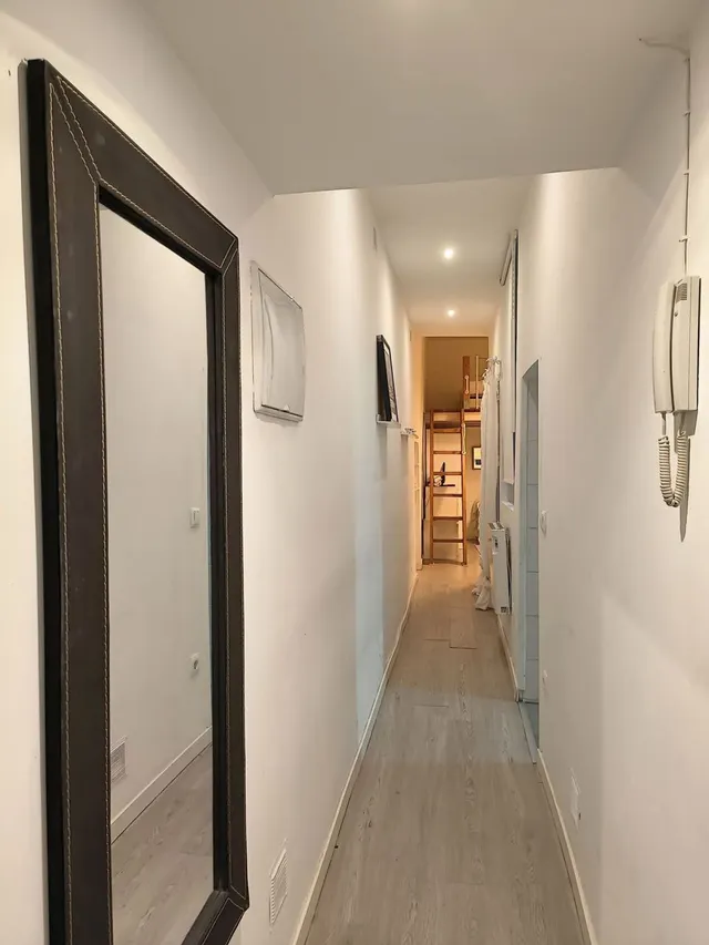 Piso 28m² en alquiler - Palacio — 35