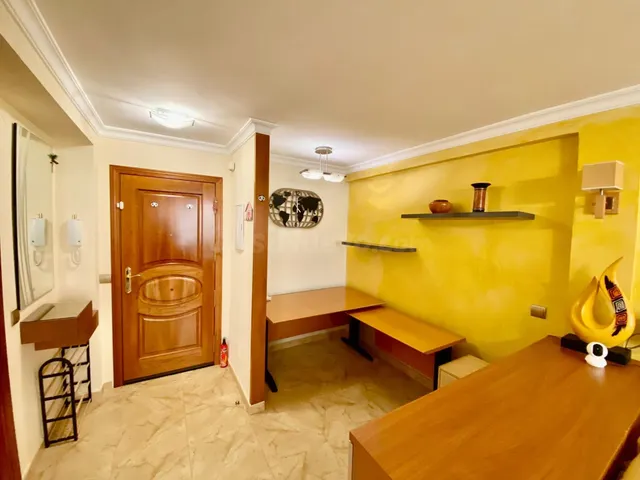 Apartamento Turistico en centro Fuengirola con Licencia ,res - foto 5