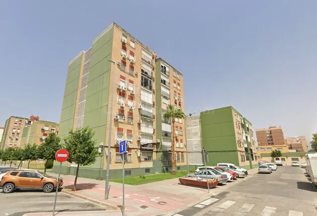 Venta piso en Montequinto (Sevilla)