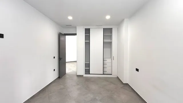 Vivienda a estrenar en urbanización privada en Parque Almunia con sauna, gimnasio y piscina comunitaria. — 17
