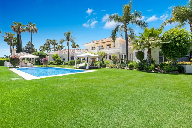 Chalet 6 habitaciones 890m² en venta - Marbella - foto 4