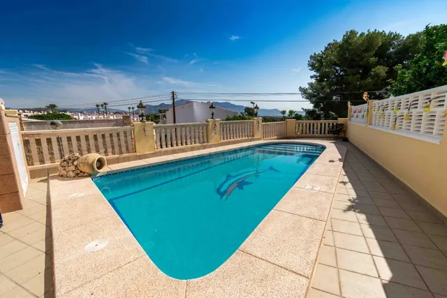 Villa 4 habitaciones 178m² en venta - San rafael