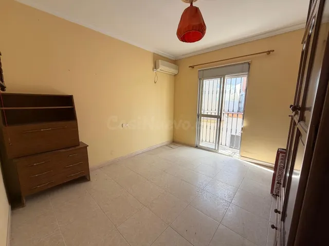 Amplia Casa en La Merced: Ideal para Familias o Inversores — 10
