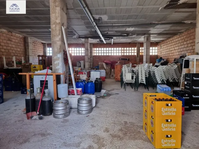 Local comercial 170m² en alquiler - Urbanizacion - foto 2