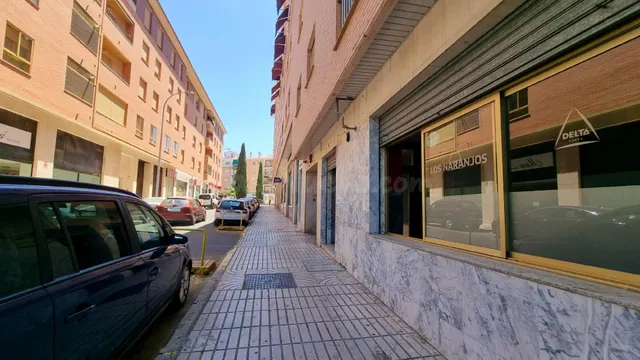LOCAL ACONDICIONADO Y EQUIPADO COMO BAR EN CALLE DEL MAESTRO - foto 3
