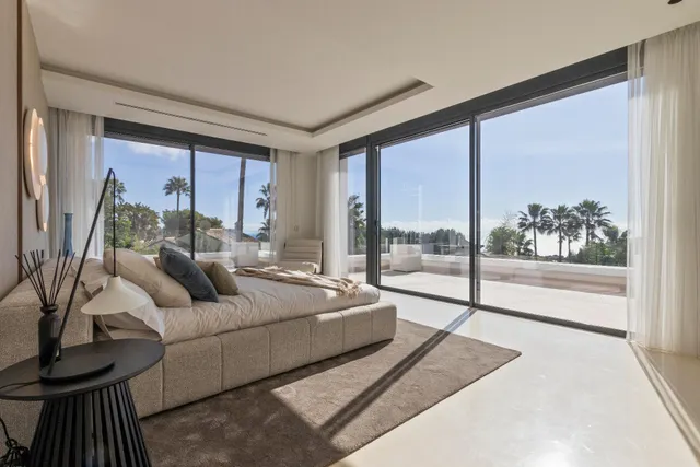 Moderna villa de lujo en la prestigiosa urbanización de Sierra Blanca, Marbella — 26