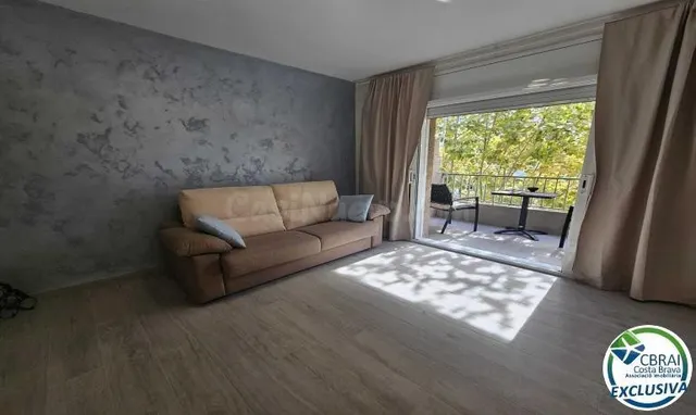 Acogedor Apartamento en el Centro de Empuriabrava